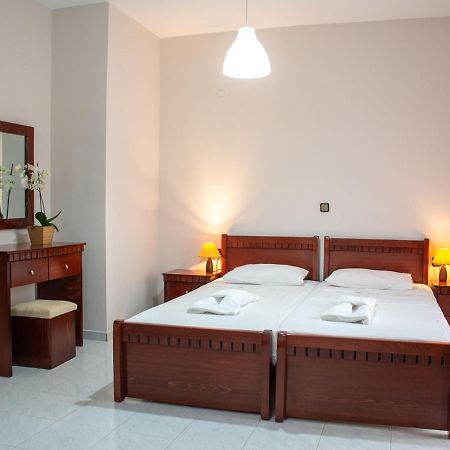 Mokos Rooms Perdika  Bagian luar foto
