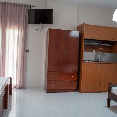 Mokos Rooms Perdika  Bagian luar foto