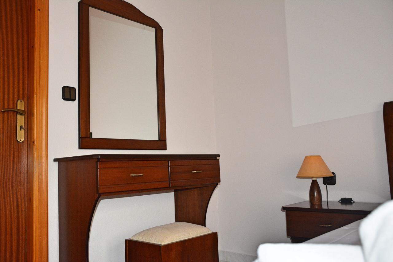 Mokos Rooms Perdika  Bagian luar foto