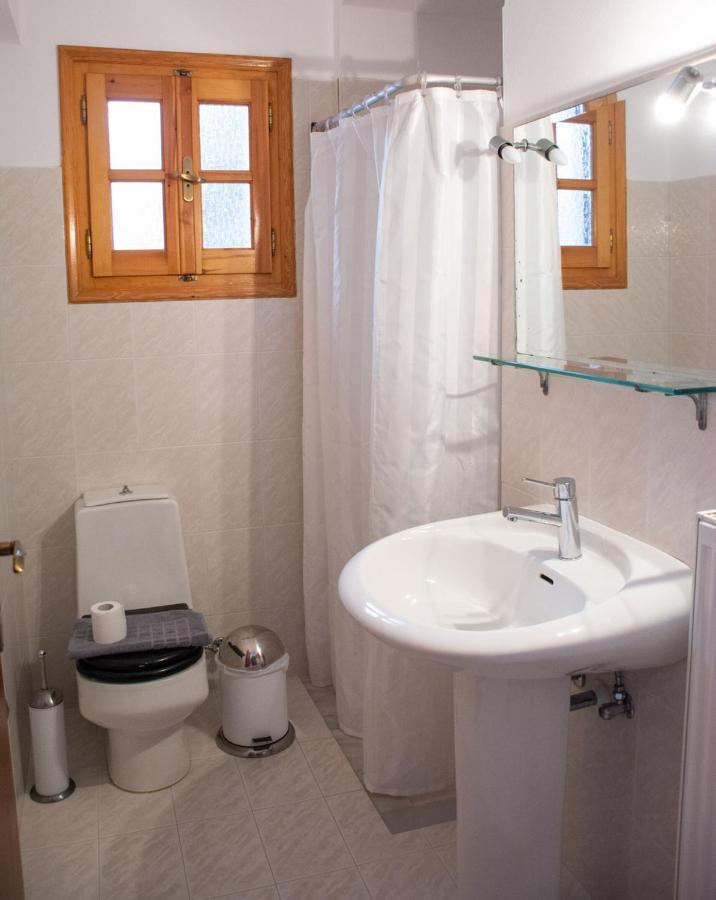 Mokos Rooms Perdika  Bagian luar foto