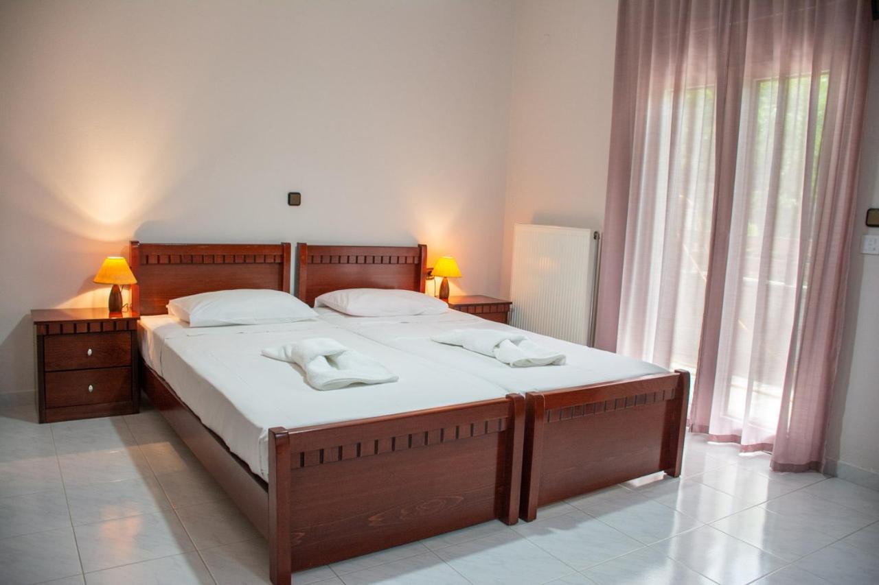 Mokos Rooms Perdika  Bagian luar foto